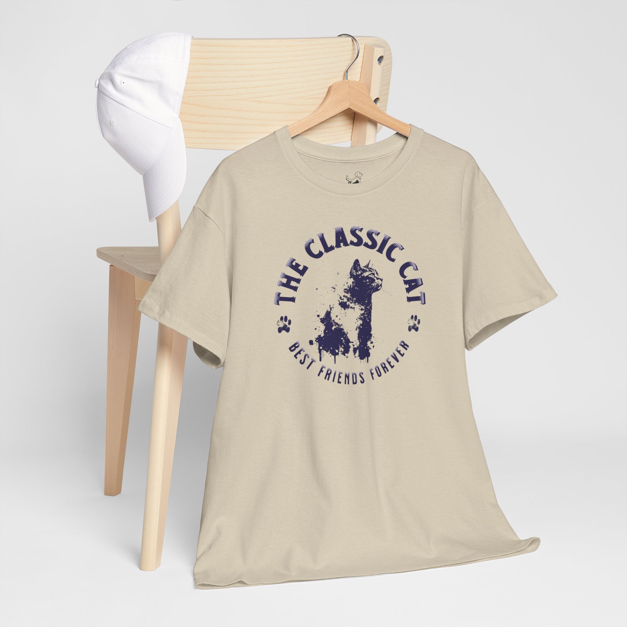 The Classic Cat - Cat Lover T-Shirt